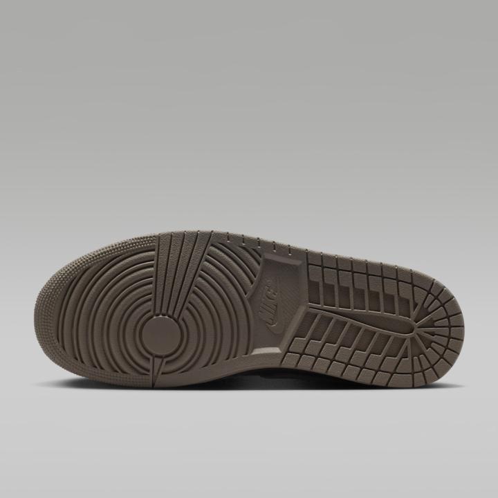 Air Jordan 1 Low SE